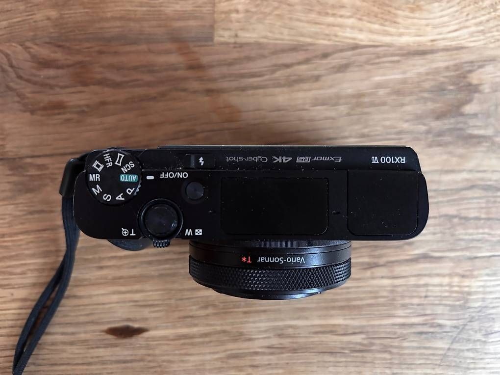 Appareil photo: Sony RX 100VI – D'occasion à Uettligen par Wayan0 1