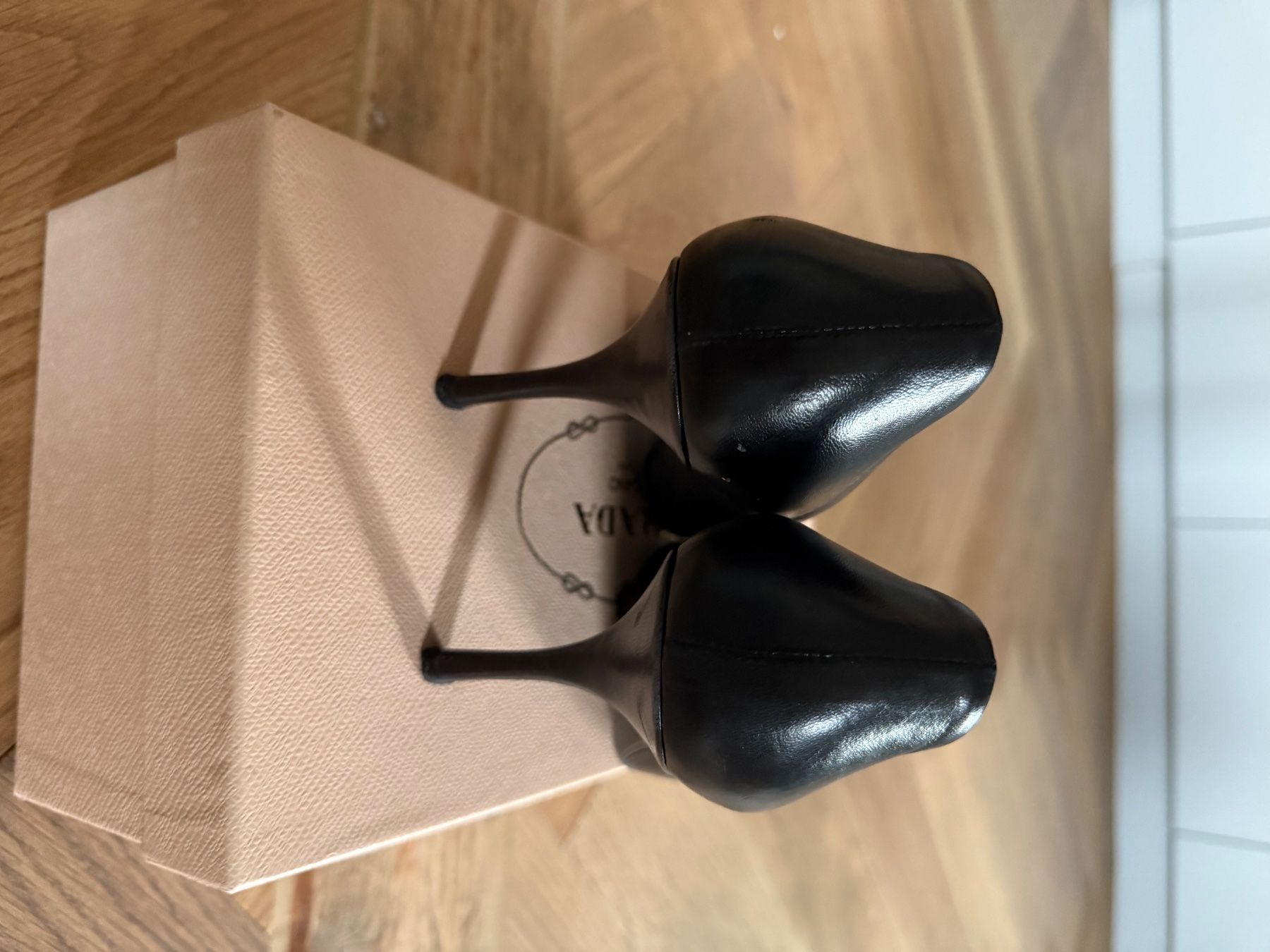 Prada Scarpe da donna: Prada Pumps Schwarz Leder Gr. 38 – Usato da Horgen venduto da tsp_qr5b 2