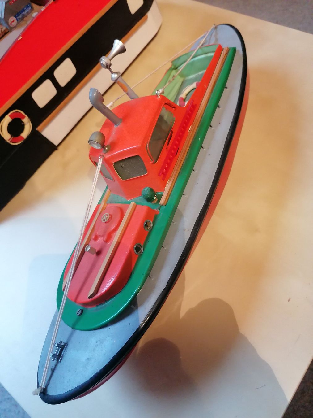 Graupner RC Modellbau: Rc Boot, Graupner, A. Bermpohl Seenotkreuzer , Winterprojekt – Defekt aus Romanshorn von  5