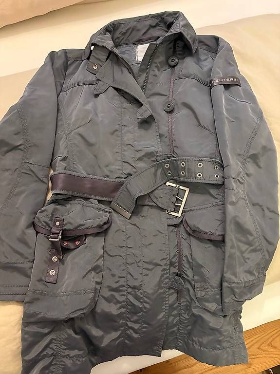 Mäntel: Parka von Peuterey – Gebraucht aus Stans von bka_w7v7 2