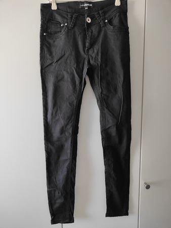 schwarze Jeans 36