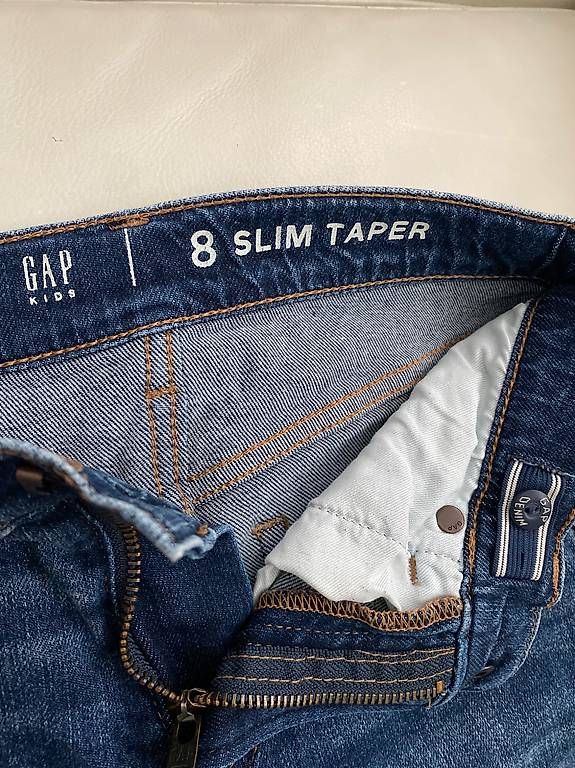 Pantaloni: Jeans GAP slim pour garçon 6-8 ans – Usato da Genève venduto da Fencer3_914 1