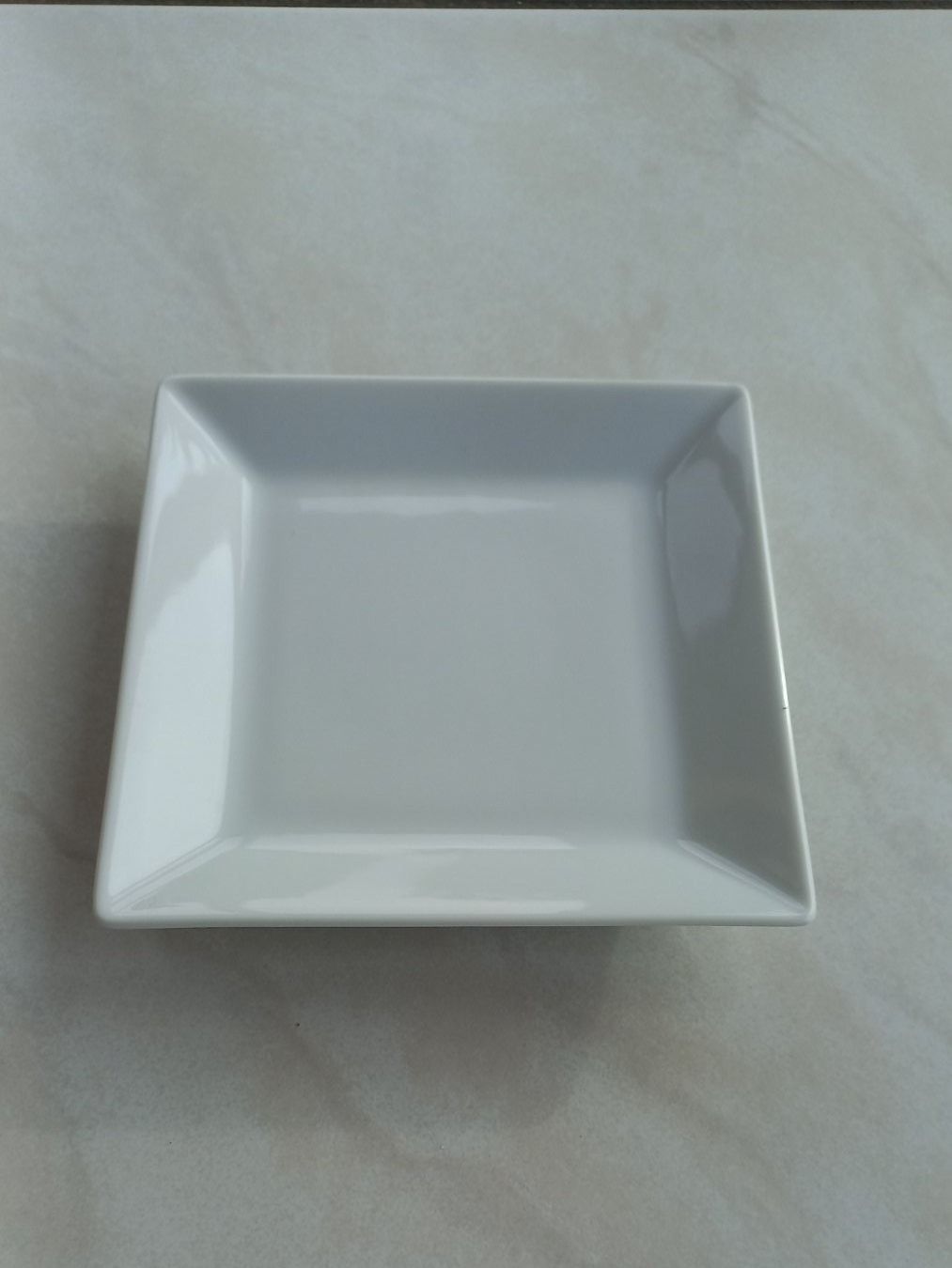 Teller: Langenthaler Porzellan Platte – Neu und originalverpackt aus Winistorf von acreativ