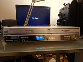 Panasonic DMR-E75V Kombi  DVD Recorder  und  VHS Recorder