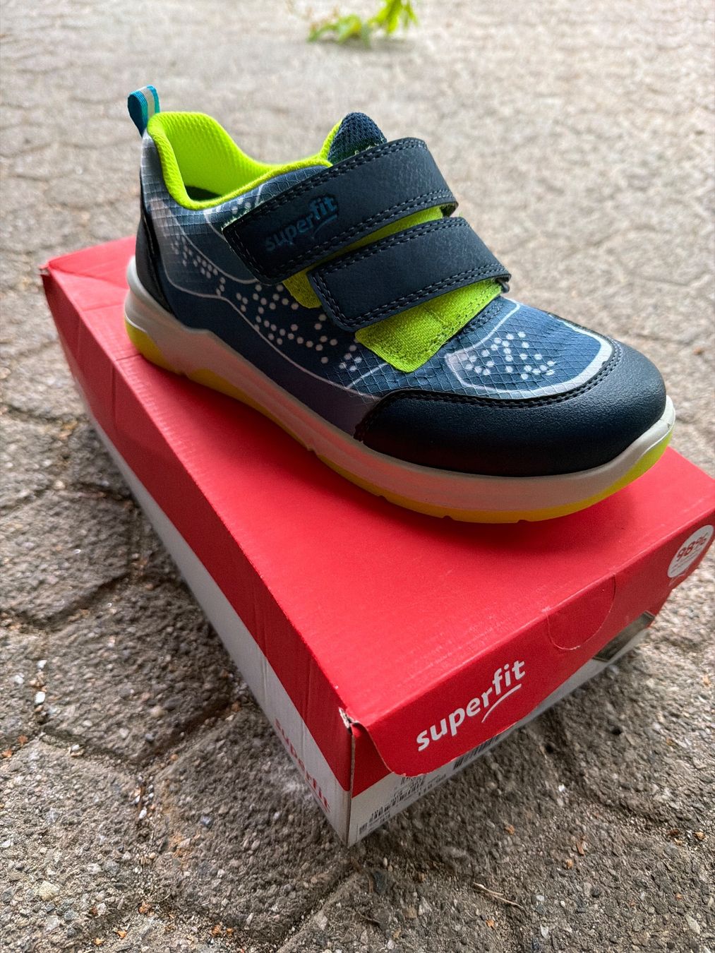 Superfit Scarpe per ragazzi: Turnschuh Superfit Gr. 33 – Usato da Muttenz venduto da ClaudB02