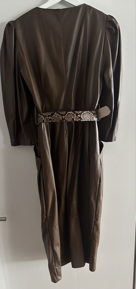 Vestiti: Zara vegan leather dress – Nuovo (secondo la descrizione) da Luzern venduto da ida_hv2y 2