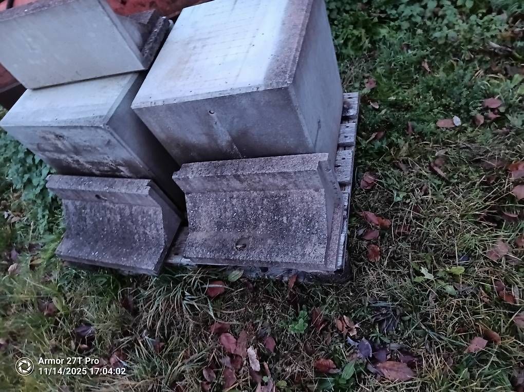Tutti gli attrezzi: Betonwinkel – Usato da Leuzigen venduto da Nachtluchs 1