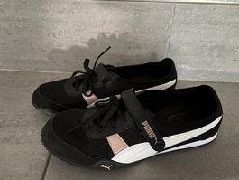 Puma leichter Sneaker Freizeit Schuh schwarz - Grösse 41
