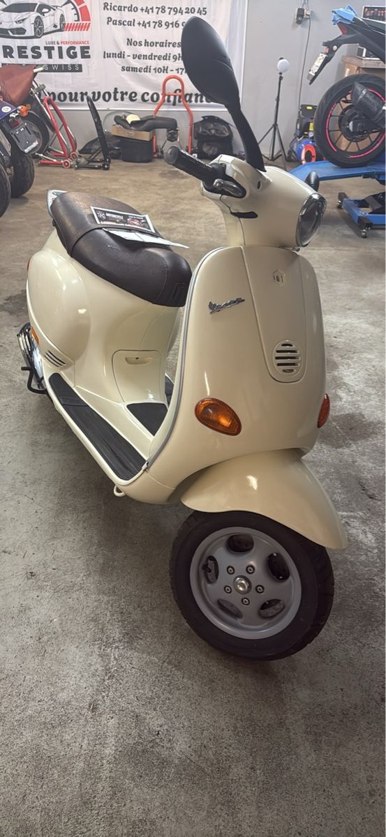 Vespa Scooter: Vespa 125 1997 29000kms – Usato da La Roche FR venduto da kev_t57w