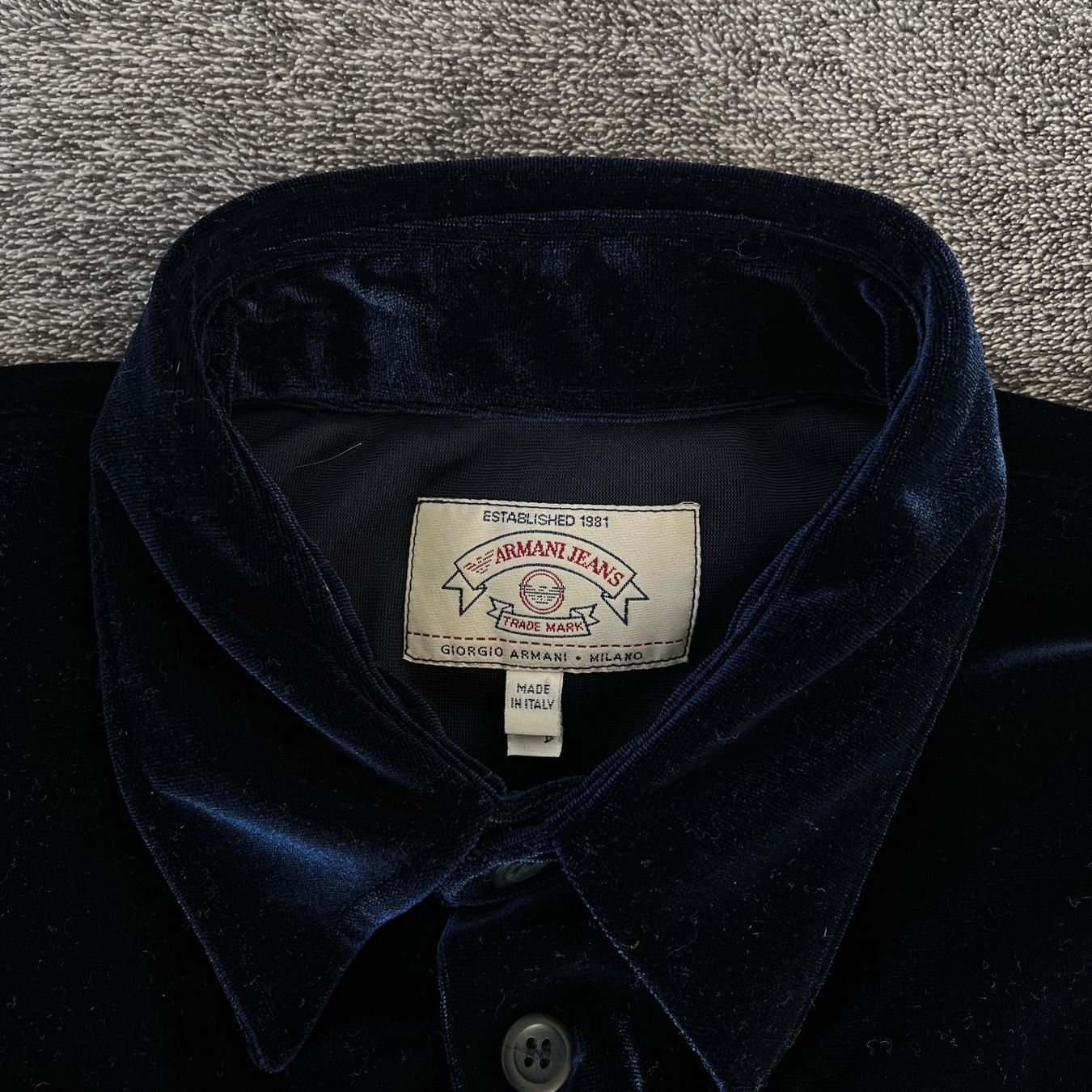 Armani Camicette: Giorgio Armani Hemd – Nuovo (secondo la descrizione) da Zug venduto da Grc999 3