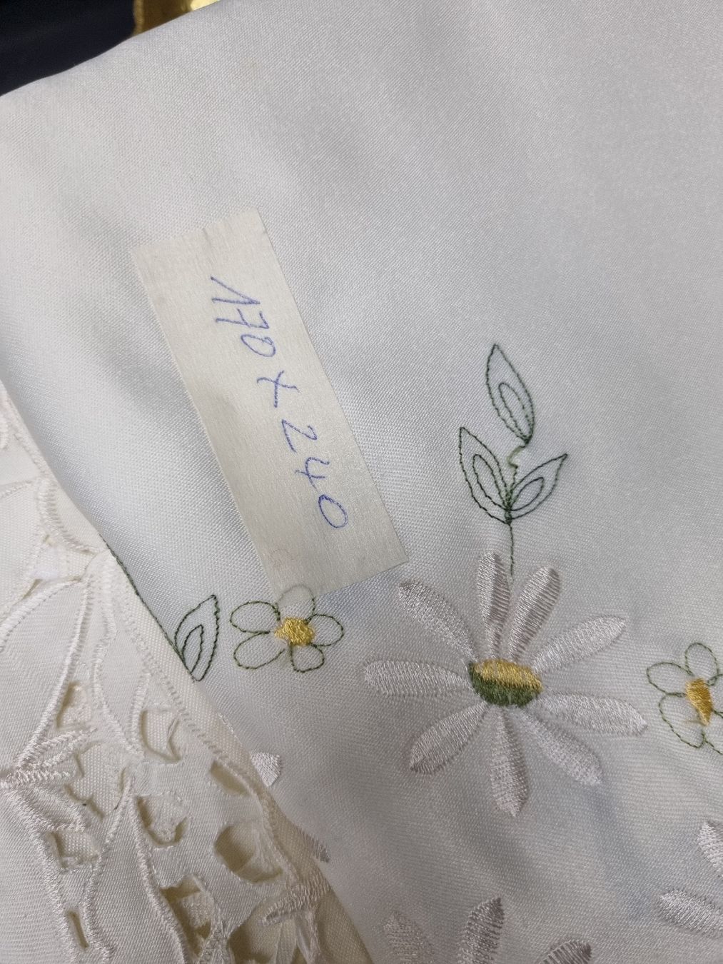 Set di tavolo e panche: 2 tischdecken vintage top – Usato da Ostermundigen venduto da vintage60 5