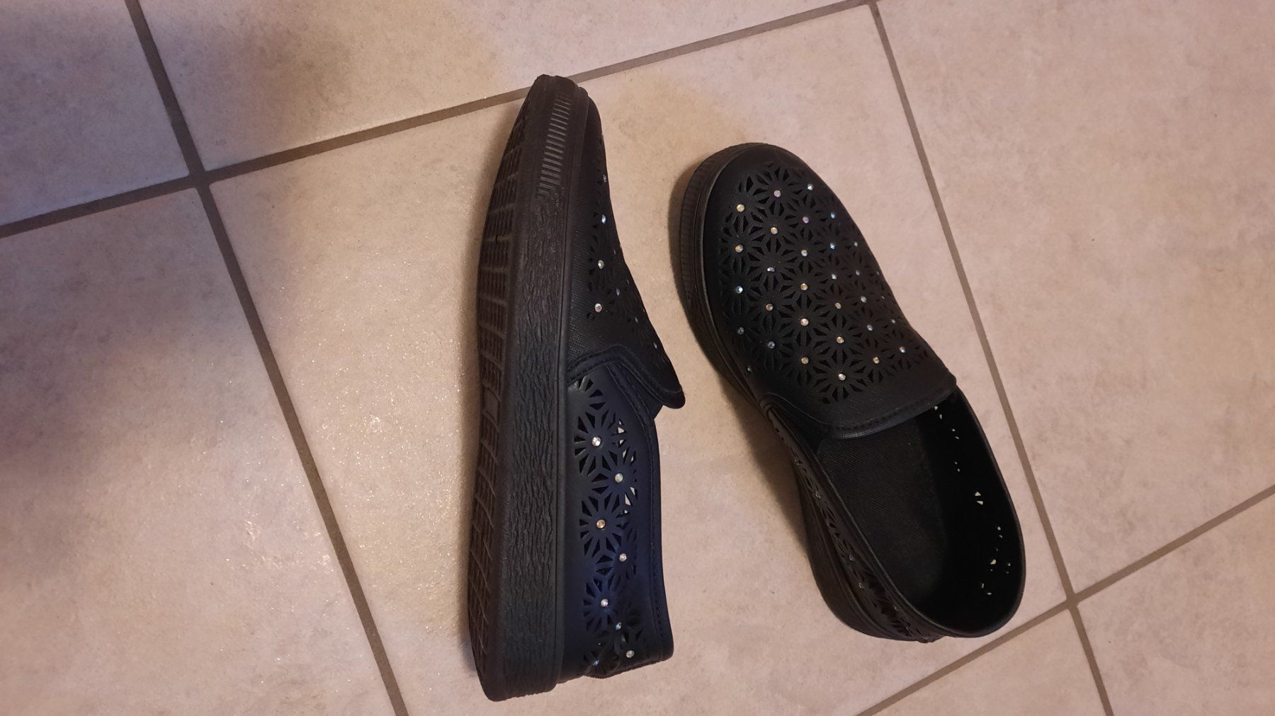 Scarpe da donna: Schuhe, festlich, mit Steinchen, Grösse 38 – Nuovo (secondo la descrizione) da zufikon venduto da braemestaender01 1