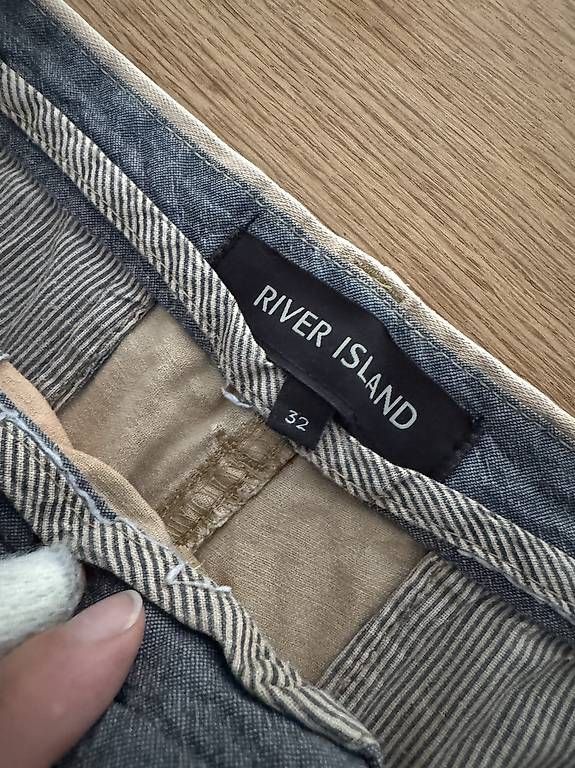 Jeans: Kurze Hosen von River Islands – Usato da Rudolfstetten venduto da krach 1