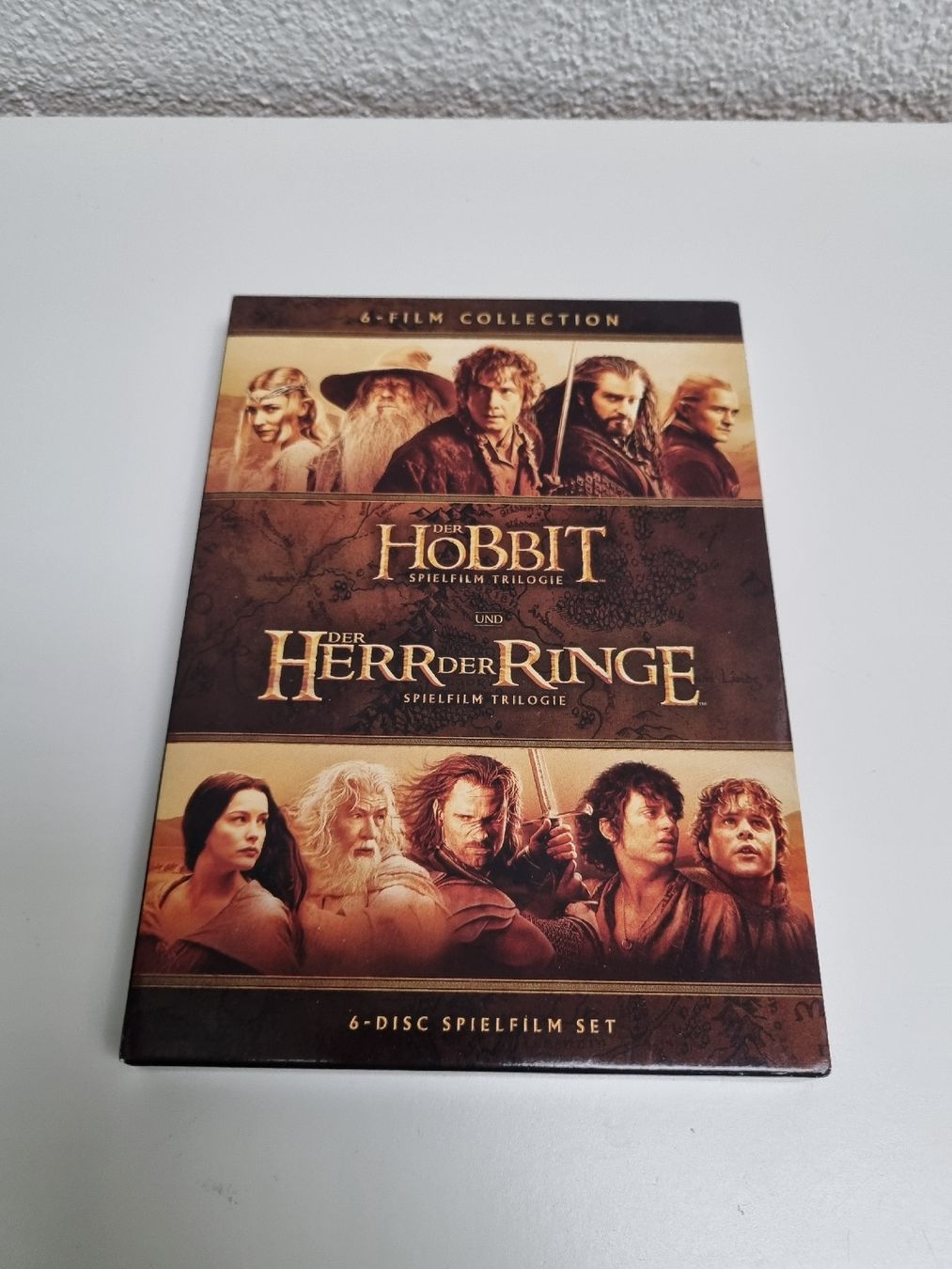 Tous les DVDs: Herr der Ringe & Hobbit-Trilogie – D'occasion à Aarburg par sane92