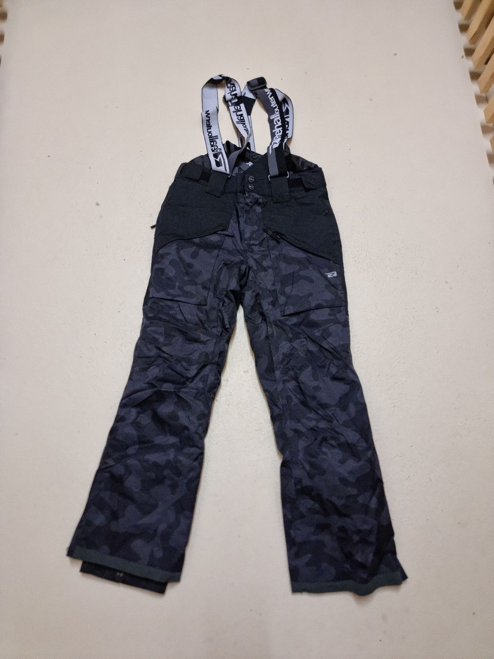 Hosen: REHALL Skihose – Gebraucht aus Einsiedeln von HabaschCH