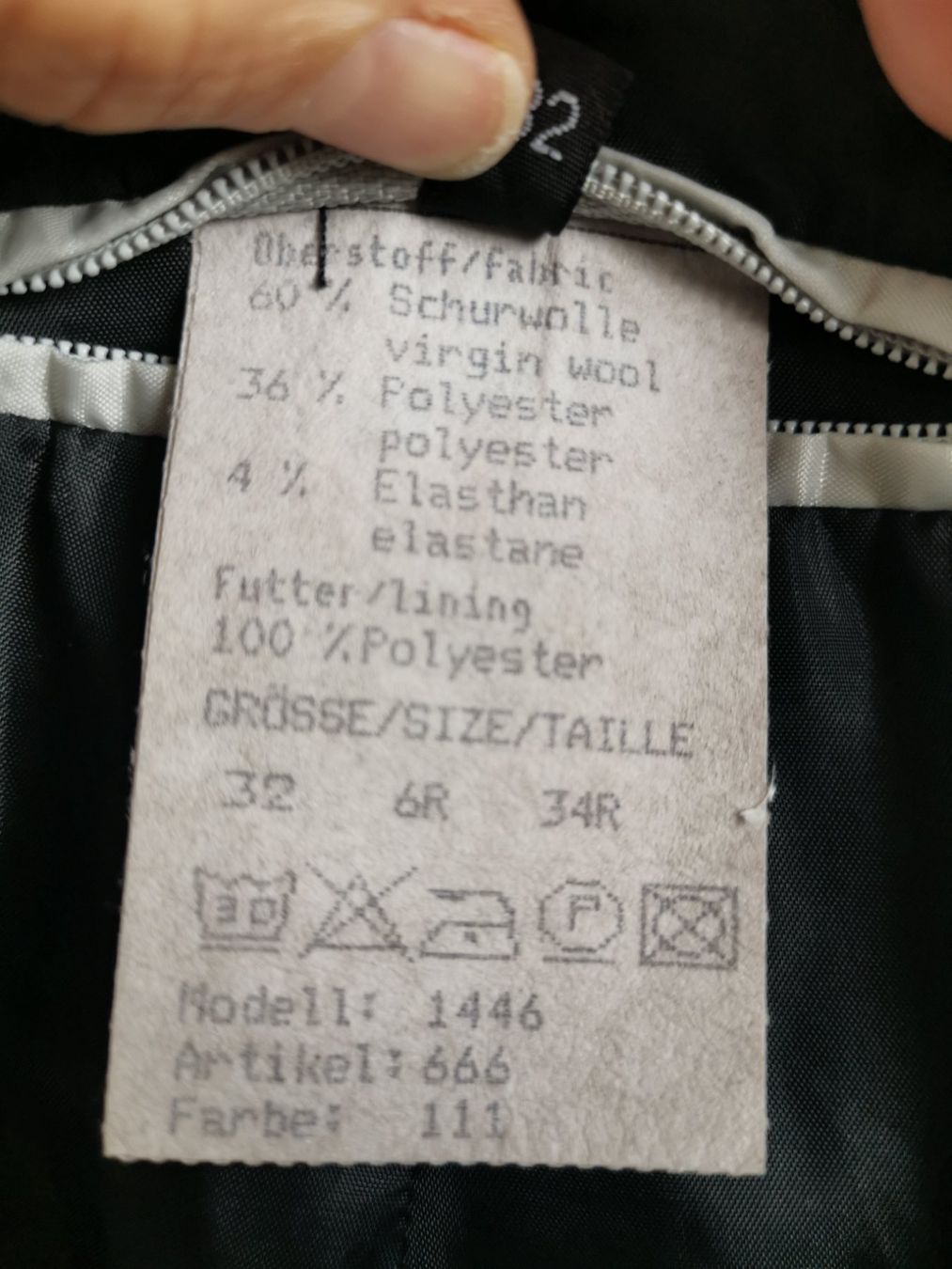 Completi & Tailleur: Anzug / Greiff / Blazer 32 / Hose 36 / grau – Usato da Gelfingen venduto da Meierbeat 3