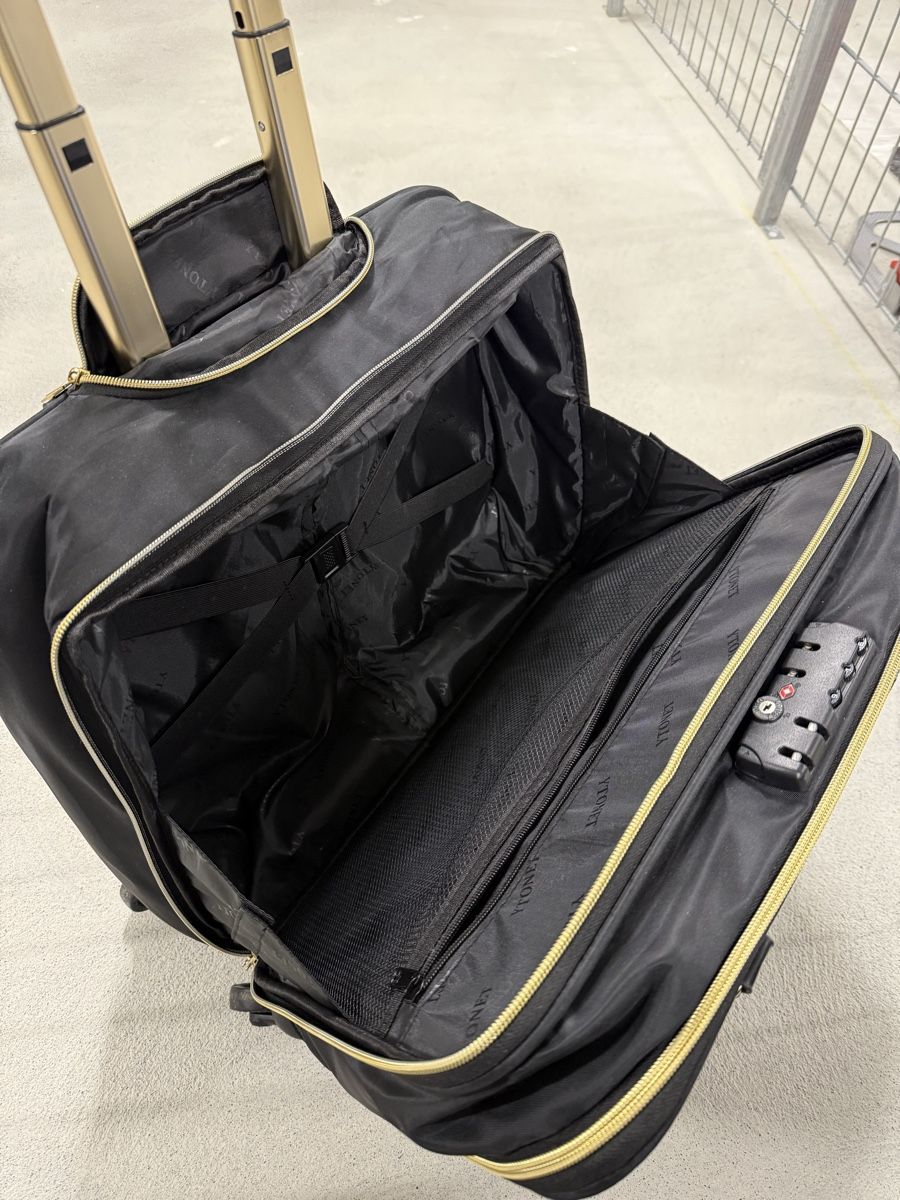 Altro in Aeronautica: Koffer Trolley, wie neu – Nuovo (secondo la descrizione) da Weiningen ZH venduto da TinaDoreen 5