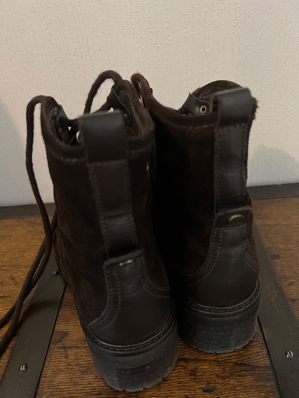 Massimo Dutti Scarpe da donna: Massimo Dutti stivaletti stringati in pelle scamosciata – Usato da Lausanne venduto da dia_xs9l 4