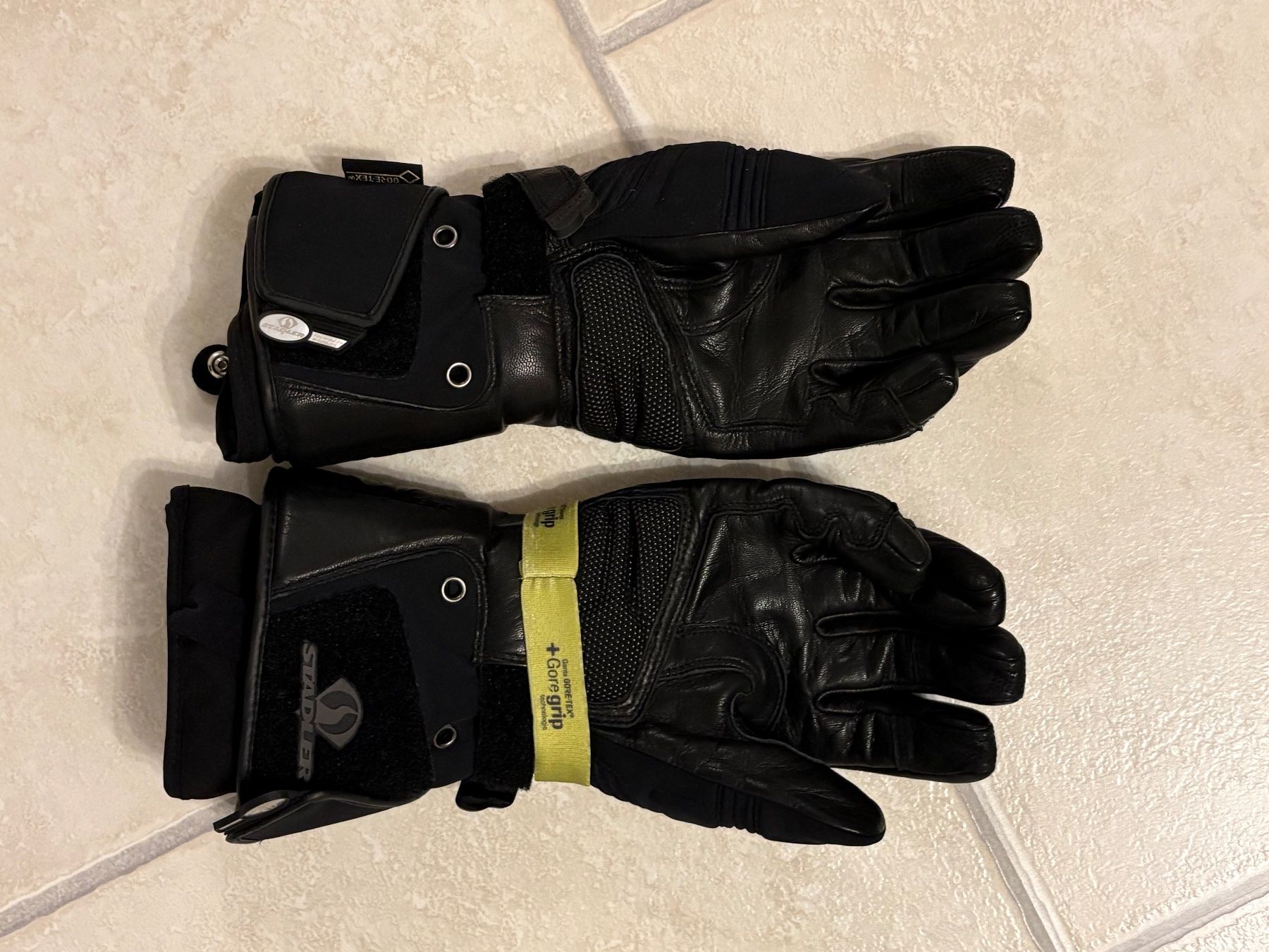 Guanti & manicotti: Motorradhandschuhe – Usato da Jonen venduto da bea_001 1
