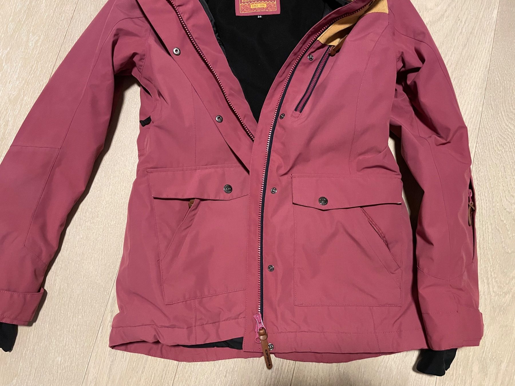 Icepeak Jacken: Ski Jacke ICEPEAK 38 – Gebraucht aus Losone von pelchr 8