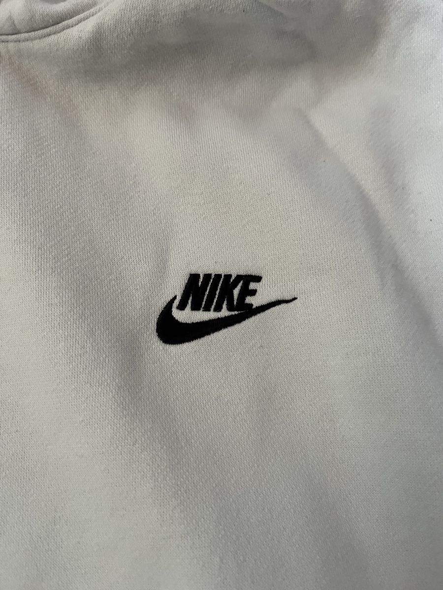 Nike Maglioni & Felpe: Sweat à capuche Nike beige, Taille L – Nuovo (secondo la descrizione) da Baulmes venduto da resel_.tm 1