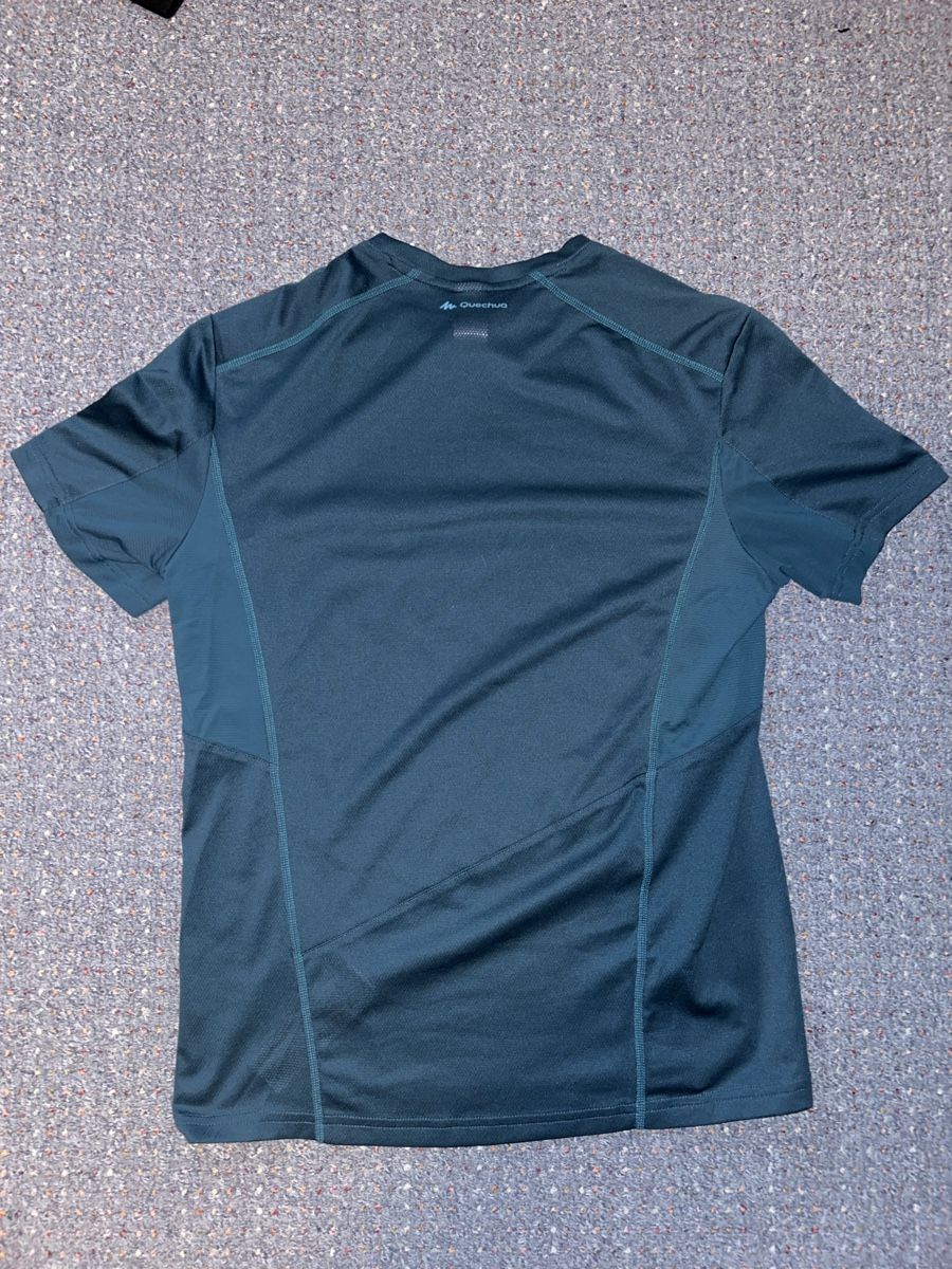 Camicie, T-shirt & Polo: Sportshirt – Nuovo (secondo la descrizione) da Oberwil (Dägerlen) venduto da Pascal17 1