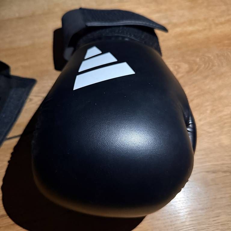 Handschuhe & Handstulpen: Box Handschuhe Addidas – Gebraucht aus Spreitenbach von ren_l2wd 1