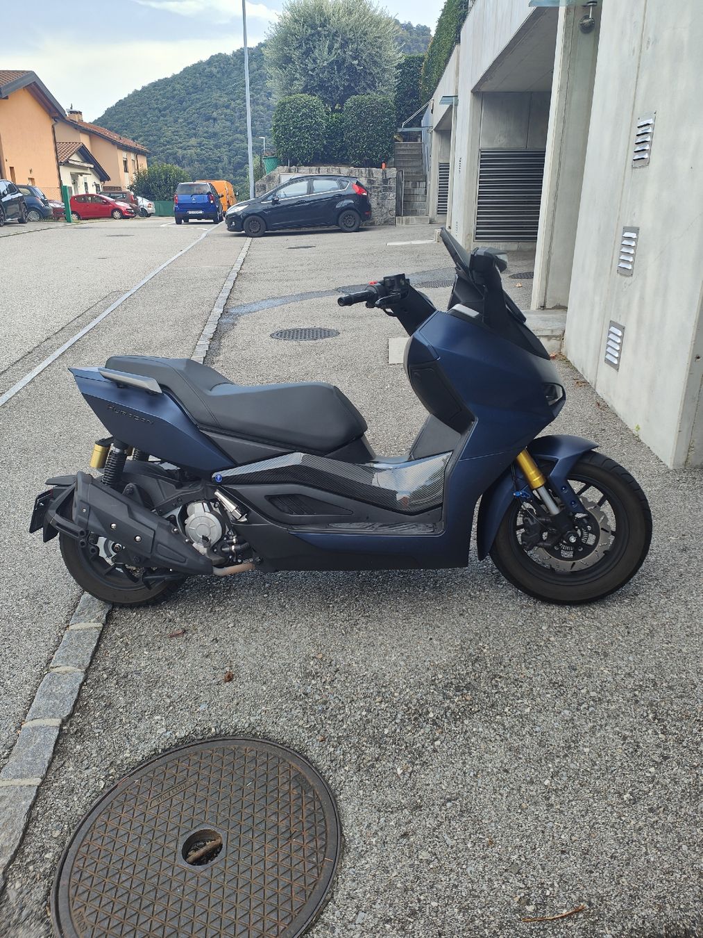 Scooters: wottan Hurracan 125 – D'occasion à Sigirino par Janjo47 1