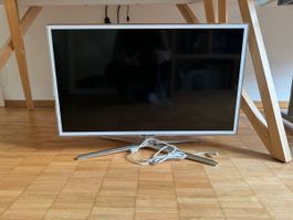 33 Zoll (73x44cm) Fernseher voll funktionstüchtig