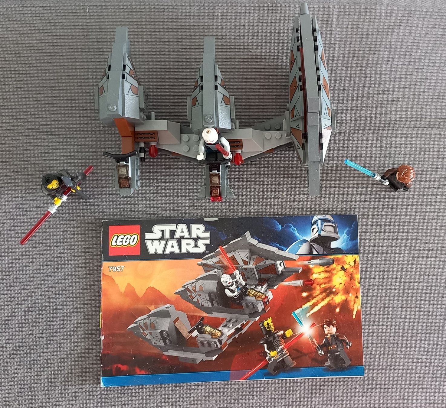 Lego Jouets: Lego Star Wars 7957 – D'occasion à Emmenbrücke par poros221 4