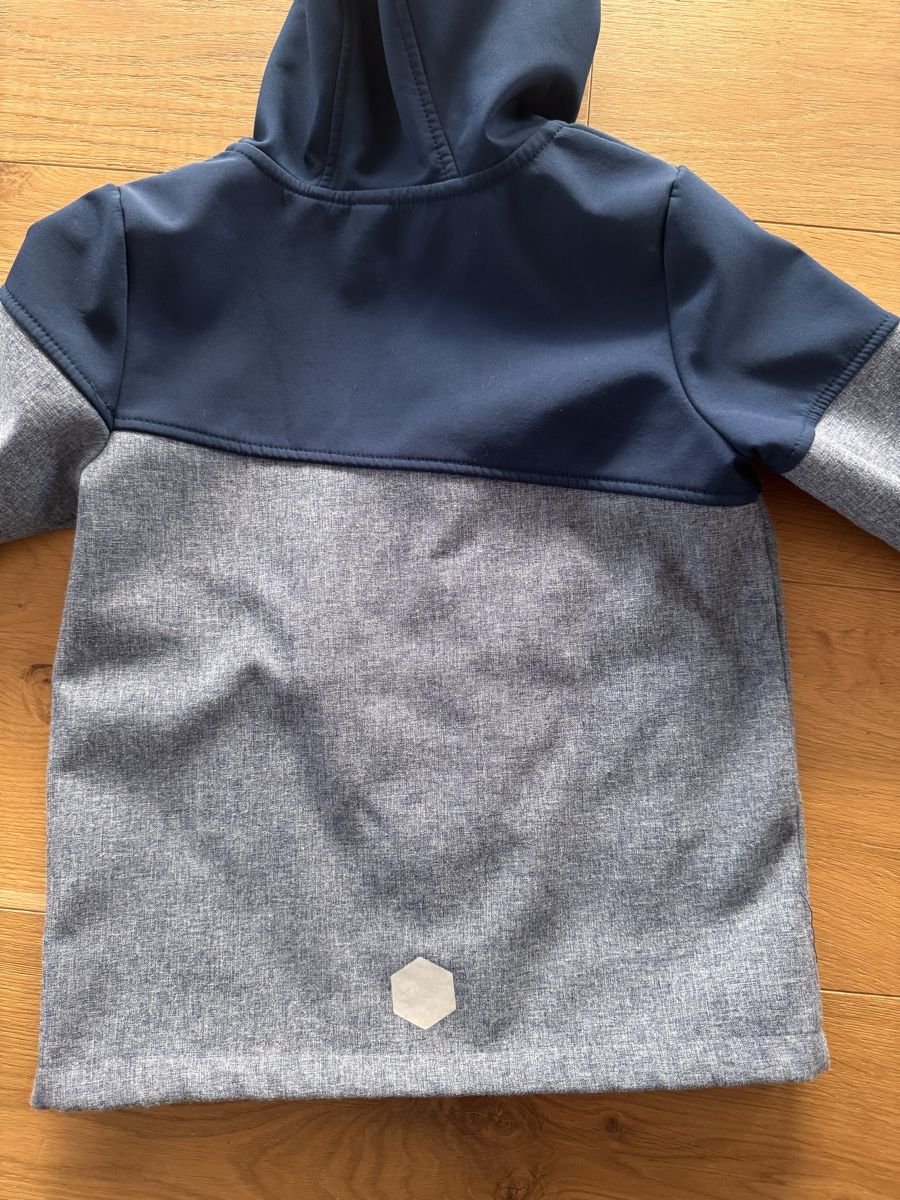 Jacken & Mäntel: Schöne Softshelljacke Grösse 110, super Zustand – Gebraucht aus Oltingen von Funnyface 3