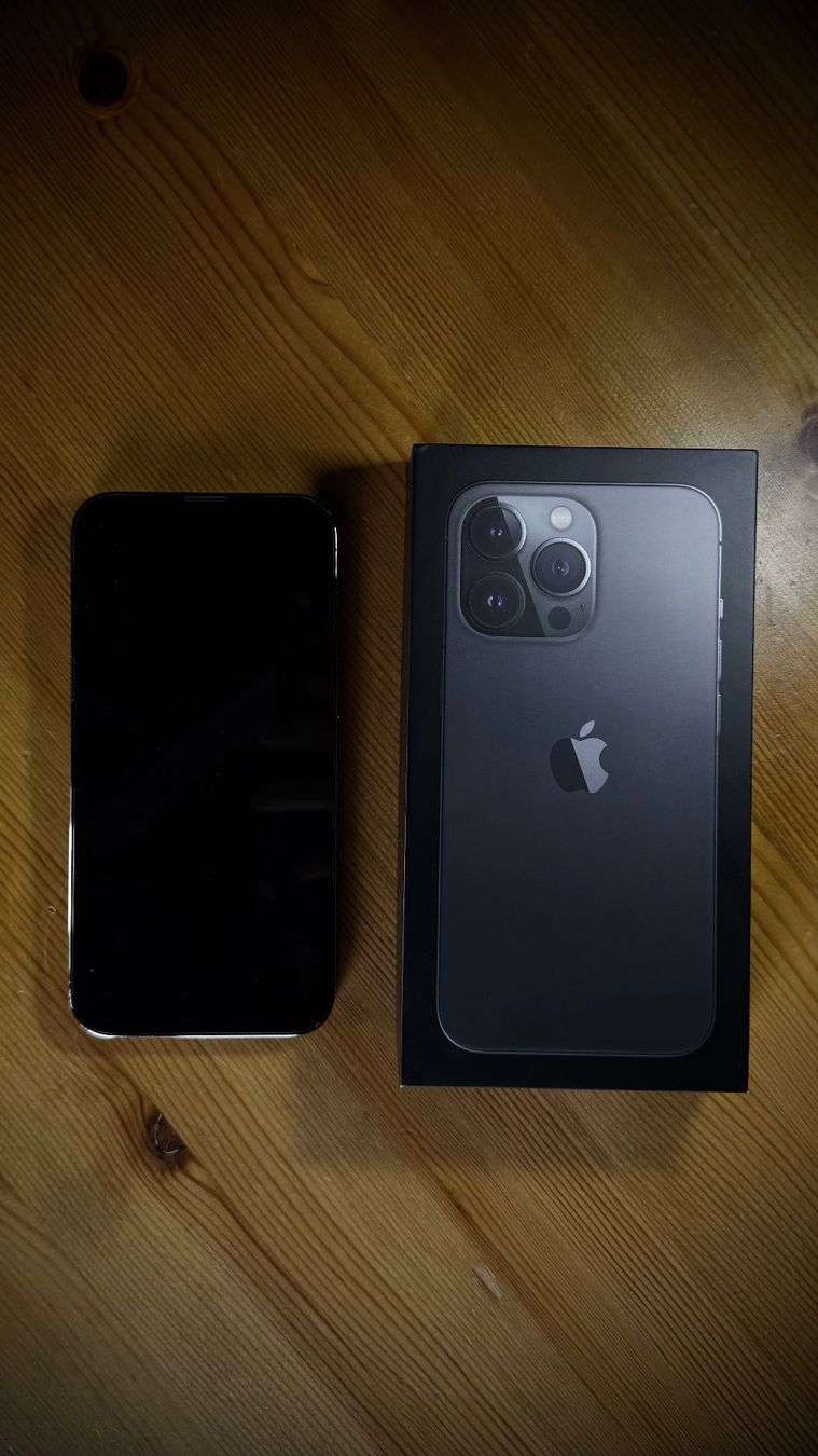 Apple Handys / Smartphones: Apple iPhone 13 Pro – Gebraucht aus Menziken von lucaroethlin 2