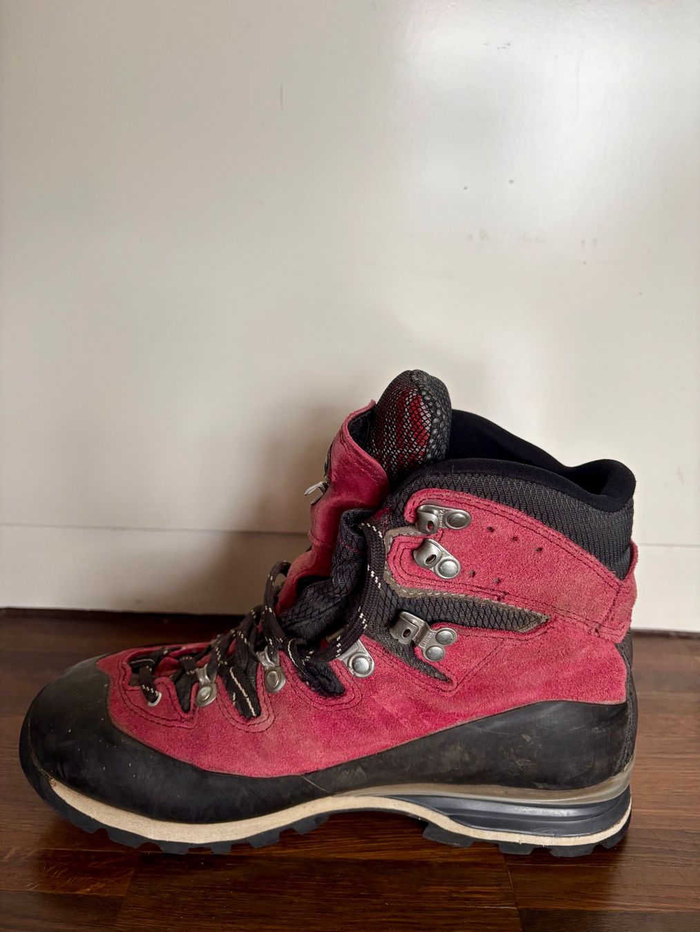 Meindl Herrenschuhe: MEINDL Wanderschuhe – Gebraucht aus Winterthur von lad_dqz8 3