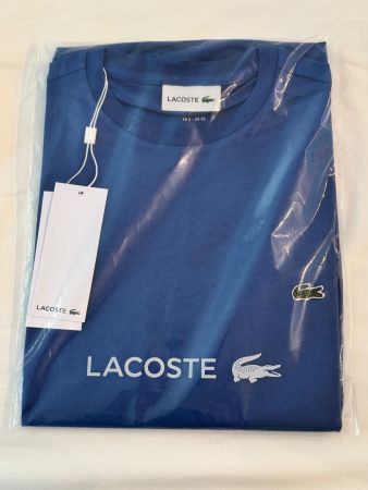 Lacoste neuf