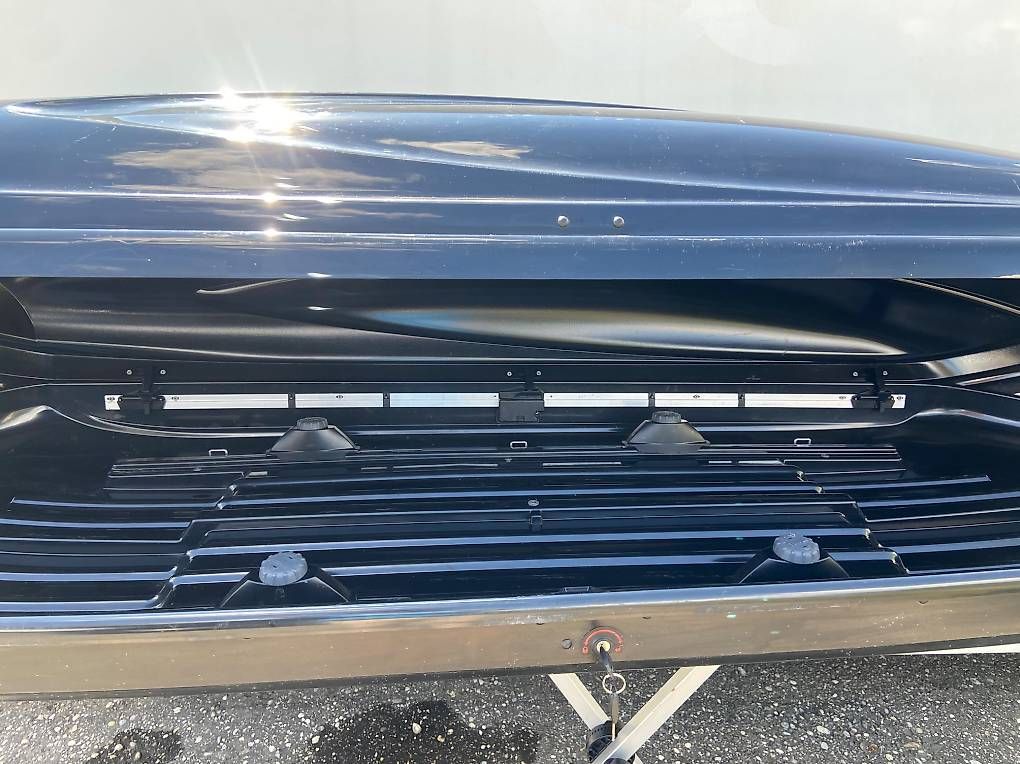 Coffres de toit: XXXL Thule Atlantis 900 mit oder ohne Dachträger – D'occasion à Leuzigen par Doppelrad 3