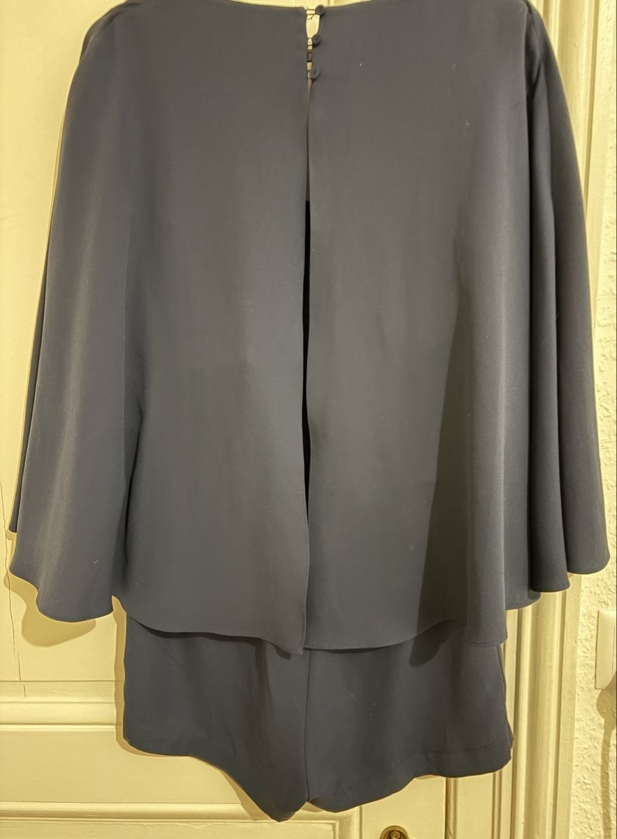 Lotti di vestiti: Combishort BCBG bleu marine – Usato da Genève venduto da AlBE909 1