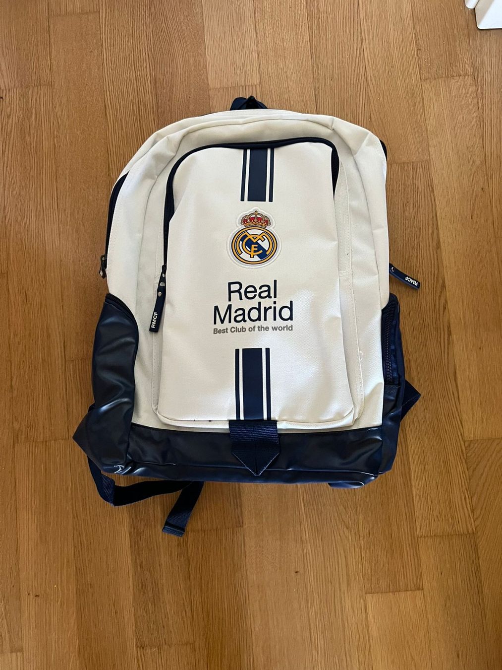 Zaini: Real Madrid Rucksack – Nuovo (secondo la descrizione) da Hettlingen venduto da lou_c27x