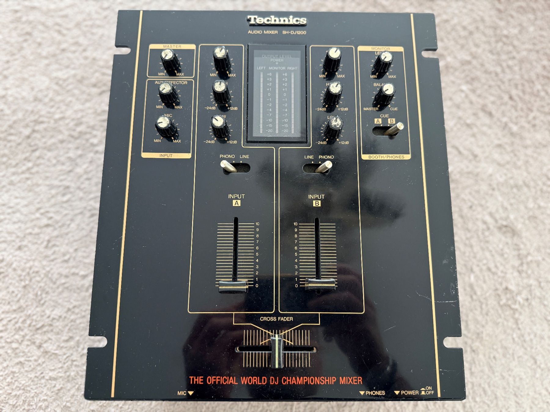 Technics Console di mixaggio: Mixer DJ Technics SH-DJ 1200 – Usato da Solduno venduto da Kenny_G