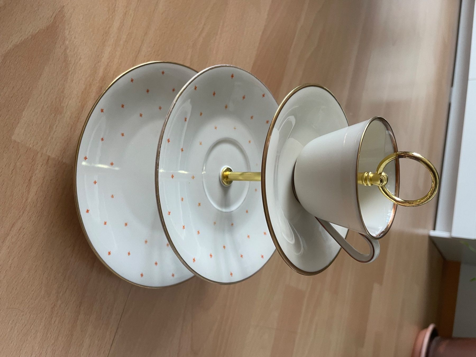 Tutte le decorazioni: Etagere mit 3 Stufen – Usato da Uznach venduto da nat_z9bb 1