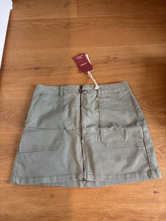 Pull&Bear Skirt (M)