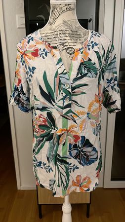 🪸💐Sommerliches Hemd mit Blumenmuster, Gr. M, Airfield