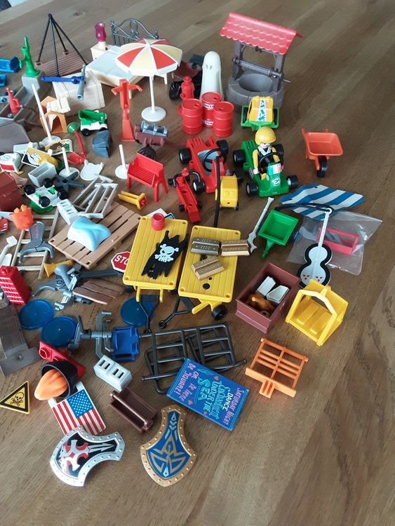 Playmobil Giocattoli: Playmobil diverse Einzelteile – Usato da Unterägeri venduto da KRD7 3
