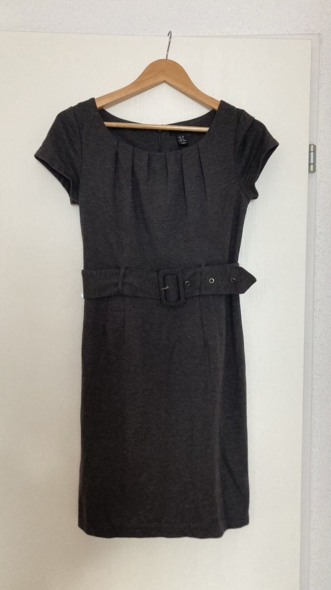 H&M Vestiti: H&M -Kleid Gr.36/38 mit Gürtel – Usato da Marthalen venduto da 052michi