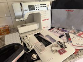 Nähmaschine BERNINA B 330 mit Zubehör und Tasche TOP zustand