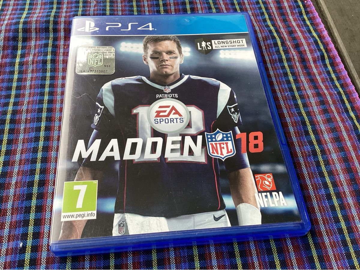 Jeux: PS4 Madden – D'occasion à Minusio par scotch111