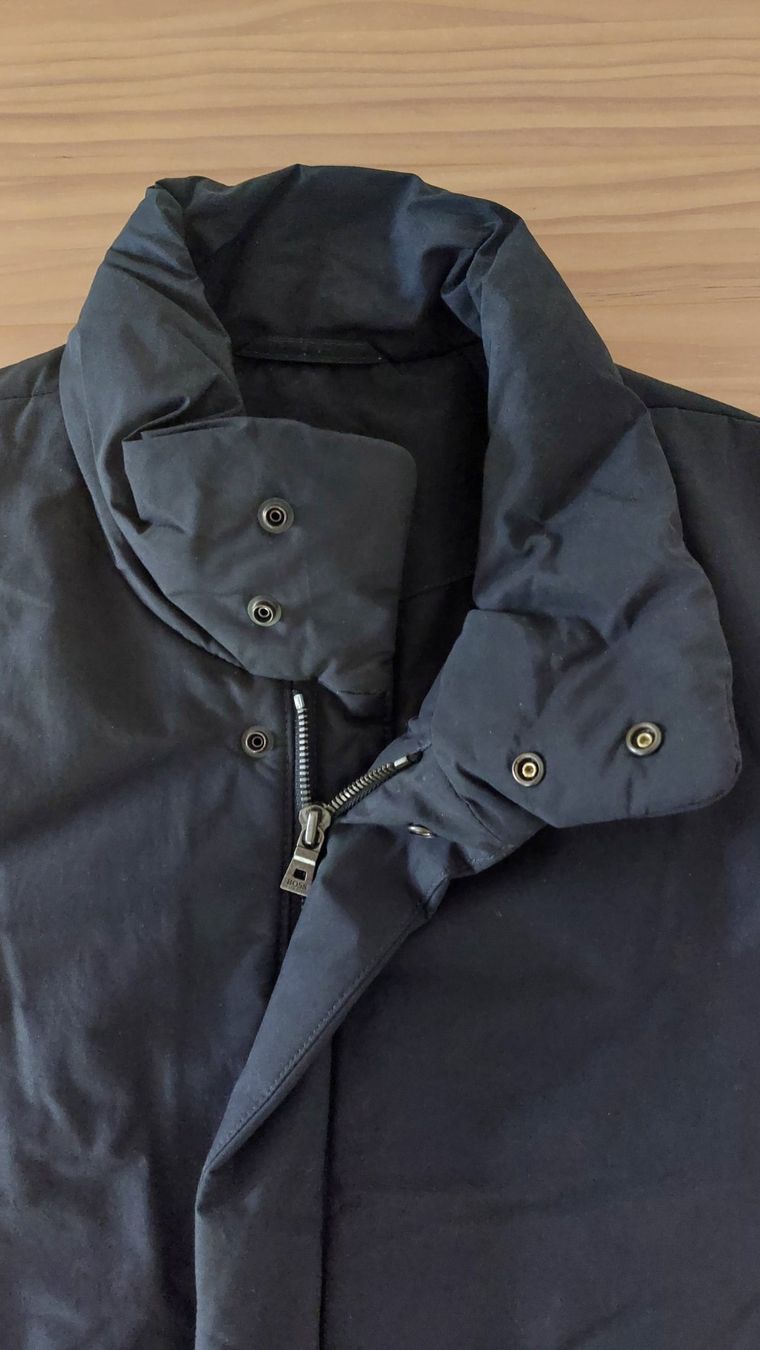 Hugo Boss Giacche: Winterjacke Hugo Boss – Usato da Spiez venduto da Martebar 2