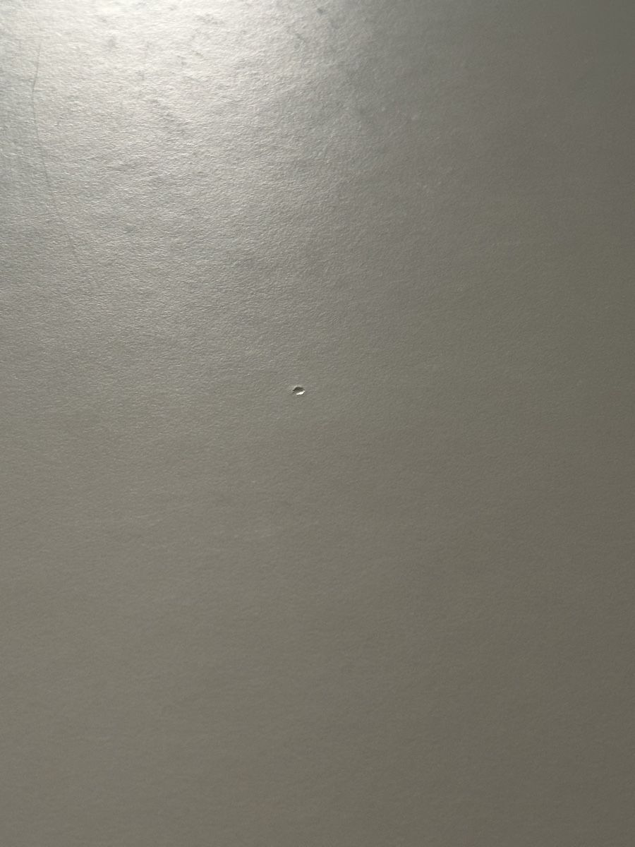 Ikea Tische: Ikea Docksta Tisch – Gebraucht aus Zürich von Zane99 1