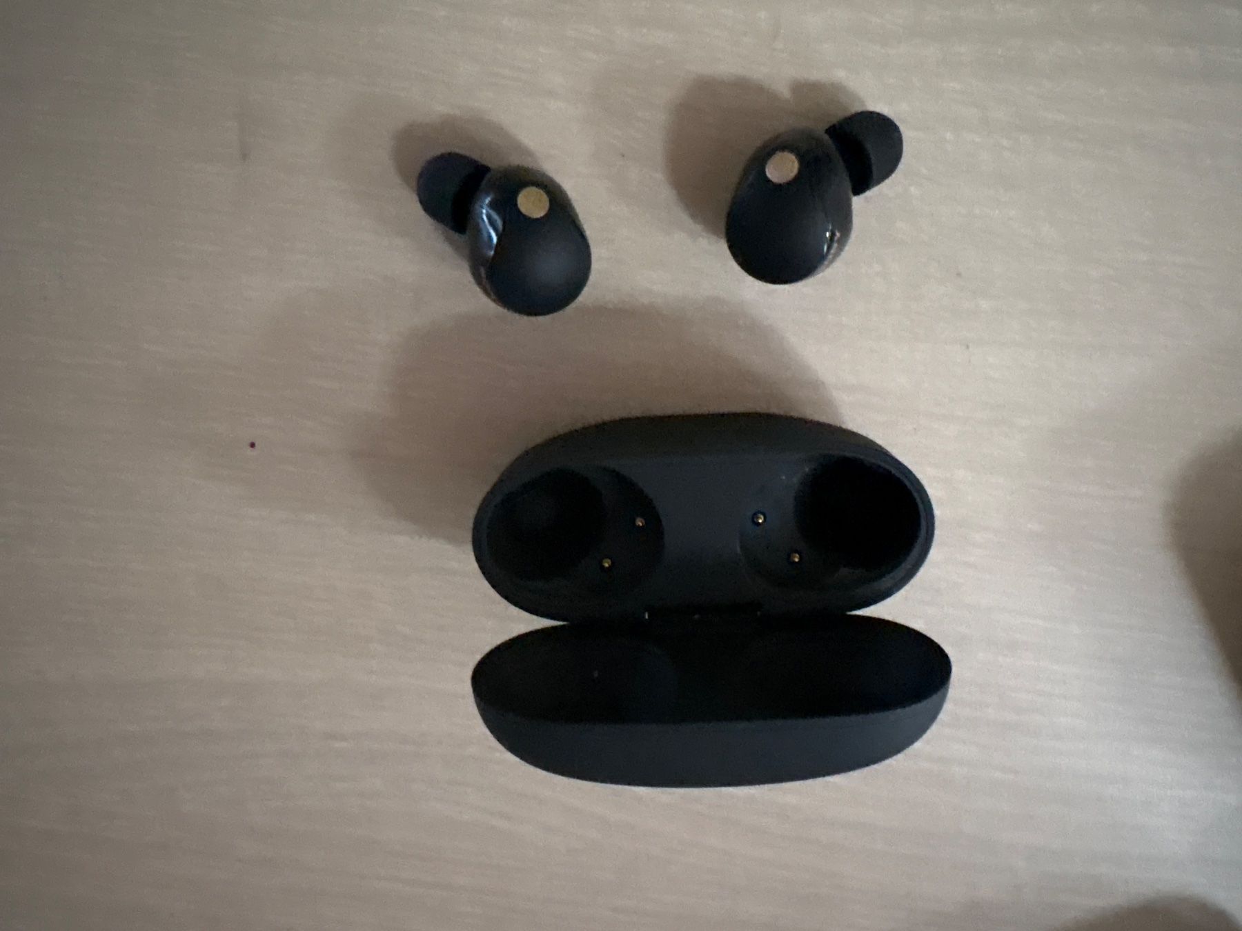 Sony Kopfhörer: Sony Bluetooth Kopfhörer – Neu und originalverpackt aus Mollis von skyline015 1