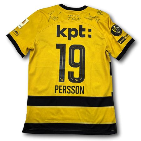 BSC Young Boys - 2023-24 - Heim - L - Nike - Persson #19 