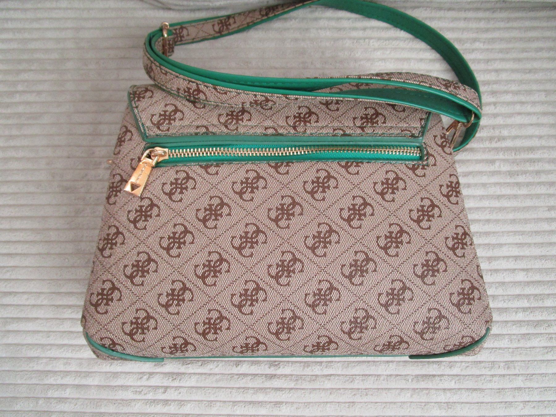 Guess Borse da donna: Schulter/Hand Tasche guess – Usato da Scuol venduto da Luana.. 4